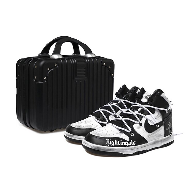 Nike Dunk Retro OKHR Vibe