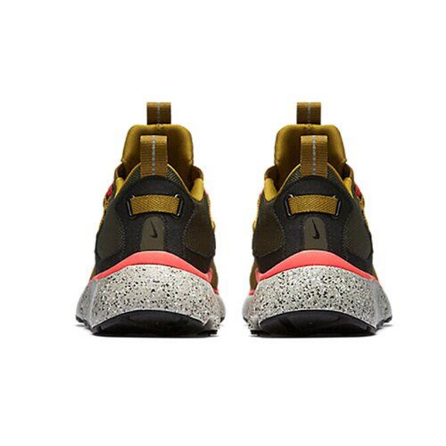 Nike Pocket