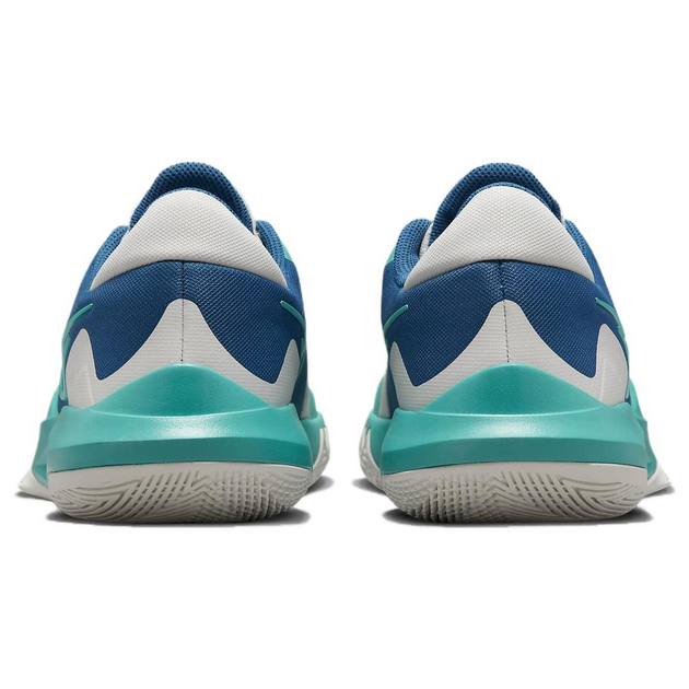 Nike Precision 6