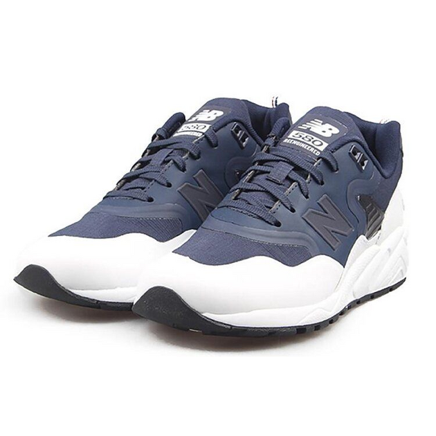 New Balance 580