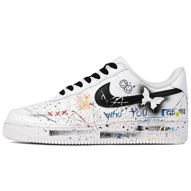 Nike Air Force 1 07