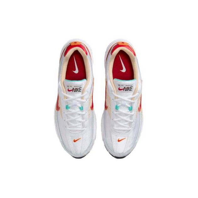 Nike Initiator