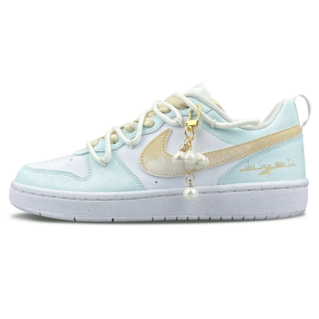 Nike Court Borough Low GS