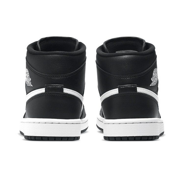 Air Jordan 1 Mid BlackWhite