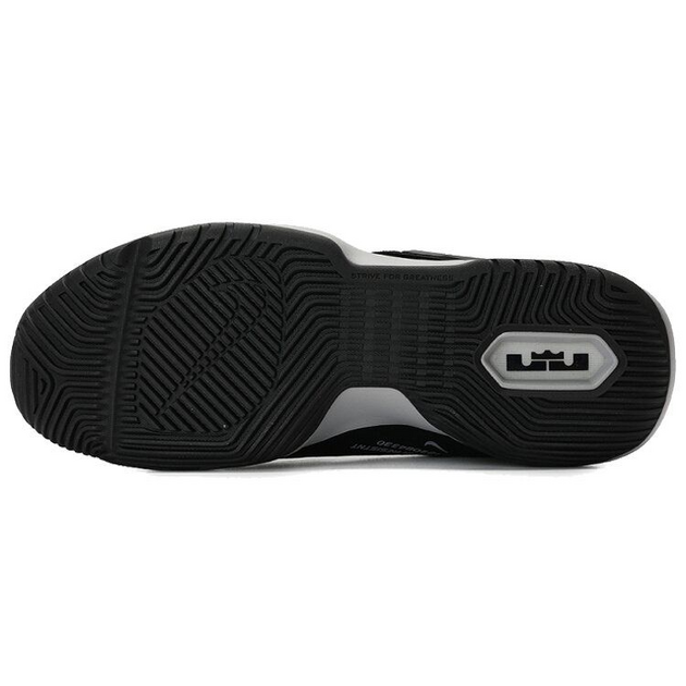 Nike Ambassador 11