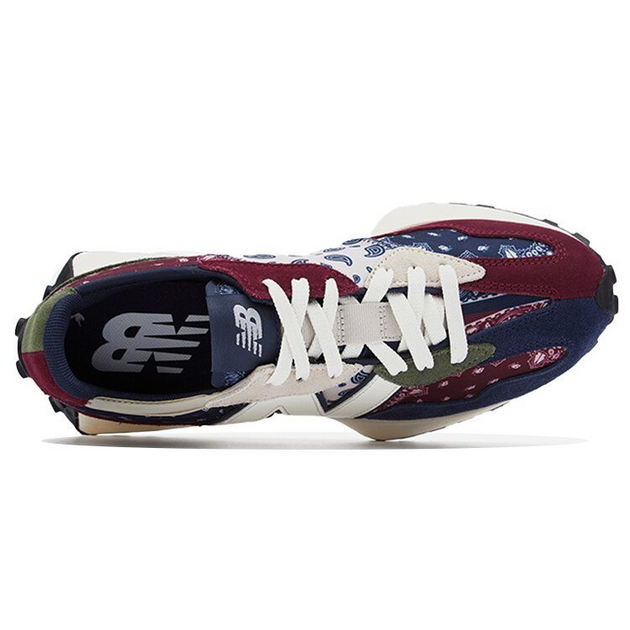 New Balance 327
