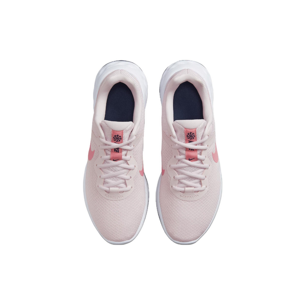 Nike Revolution 6