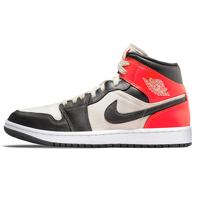 Air Jordan 1 Mid Se NewSprint