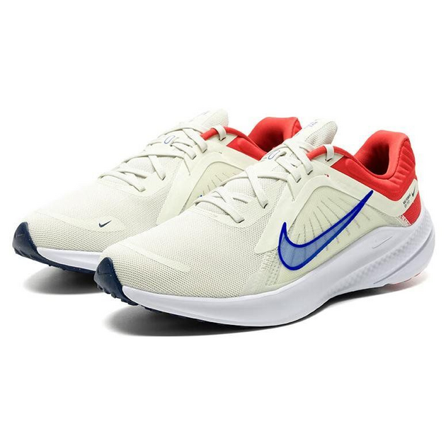 Nike Quest 5