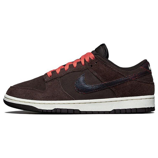 Nike Dunk Low Baroque Brown