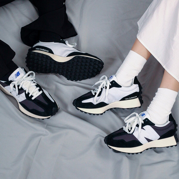 New Balance 327