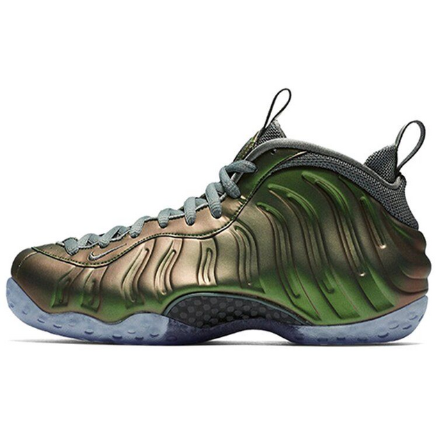 Nike Foamposite One iridescent w