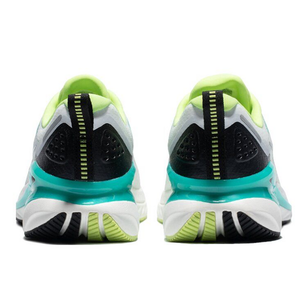 Saucony Phoenix Inferno 1