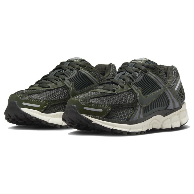 Nike Air Zoom Vomero 5