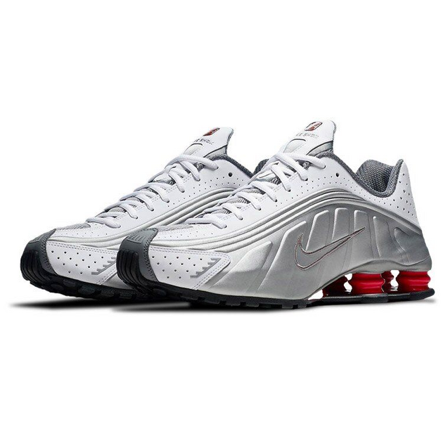 Nike Shox R4 2018