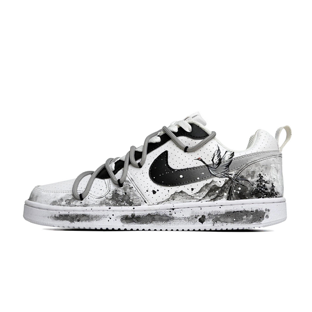 Nike Court Borough Low