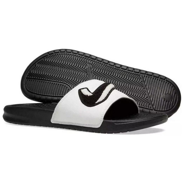 Nike Benassi