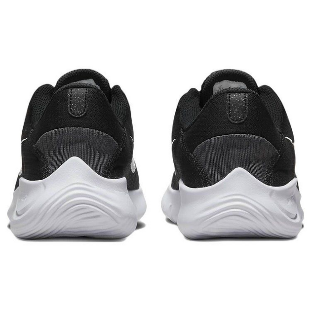 Nike Flex Experience Run 11