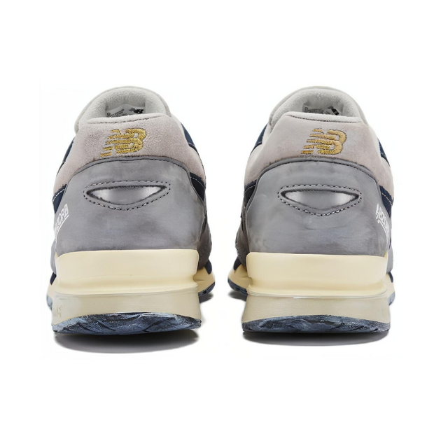New Balance 1600