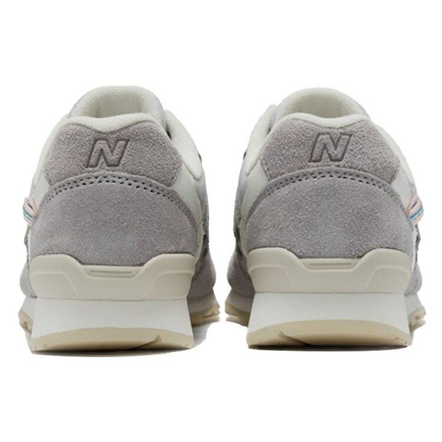 New Balance 996