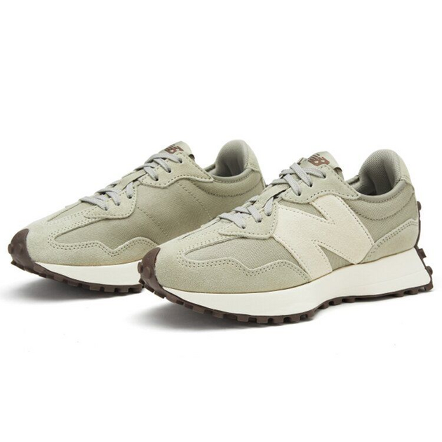 New Balance 327