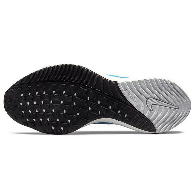 Nike Air Zoom Vomero 16