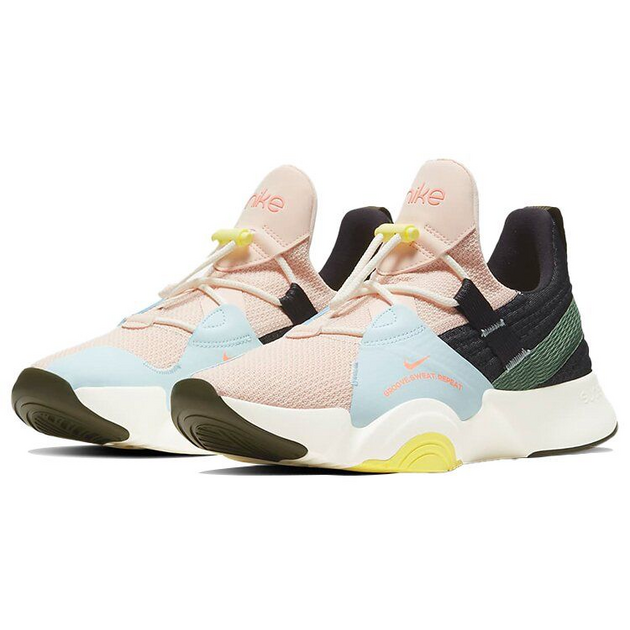 Nike SuperRep Groove