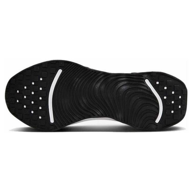 Nike Motiva