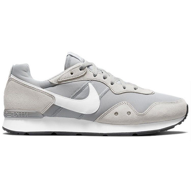 Nike Venture Runner