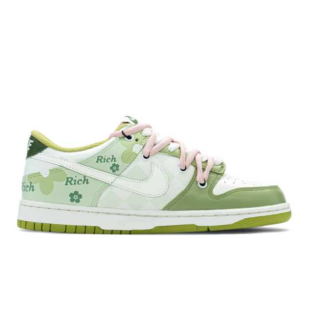 Nike Dunk Low GS