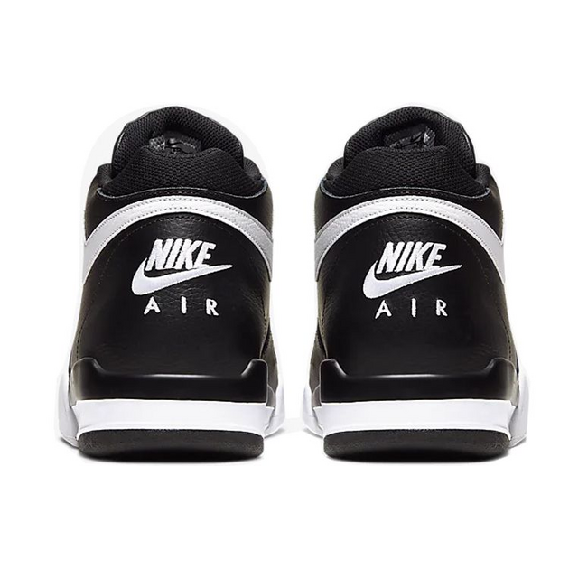 Nike FLight Legacy