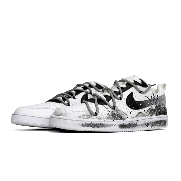 Nike Court Borough Low