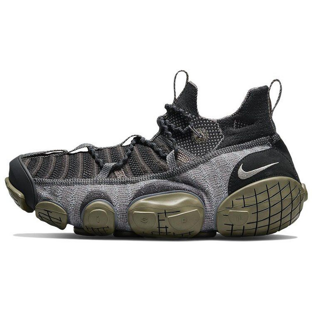 Nike ISPA Link Black and Medium Olive