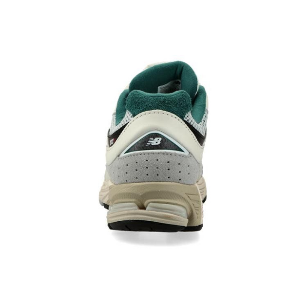 New Balance 2002R
