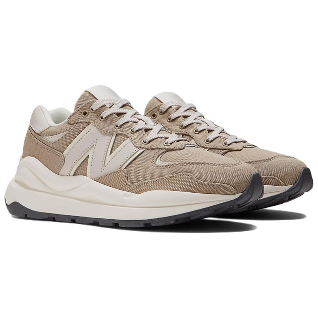 New Balance 5740