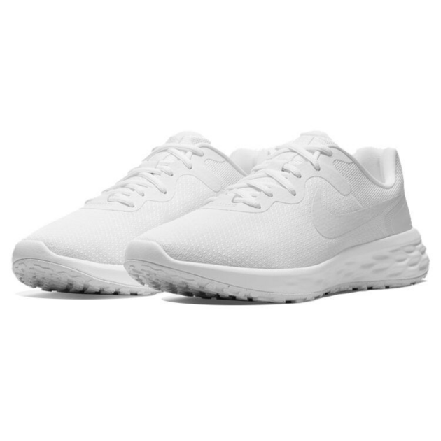 Nike Revolution 6