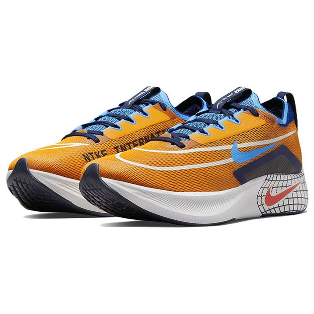 Nike Zoom Fly 4