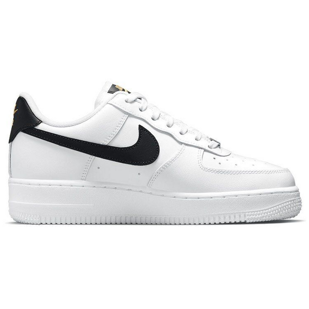 Nike Air Force 1 Essential