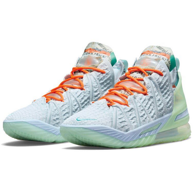 Diana Taurasi x Nike LeBron 18 EP La Cabra