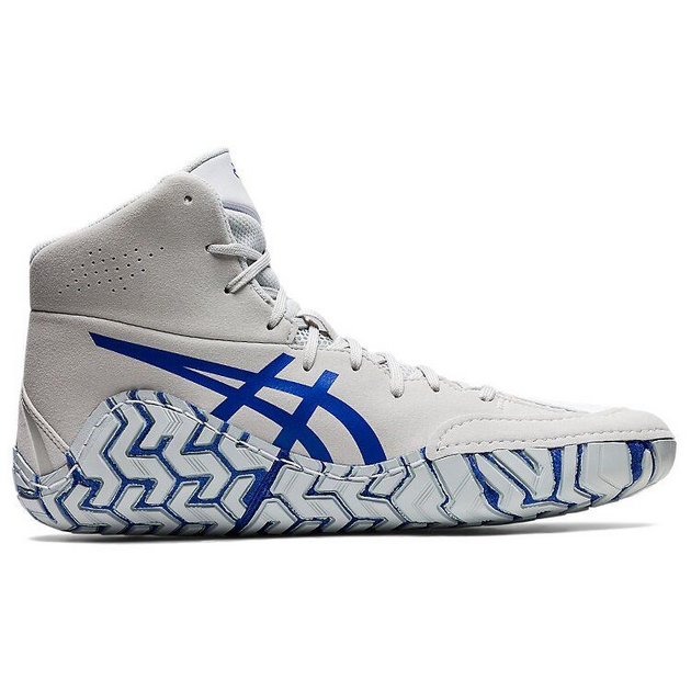Asics Aggressor 4