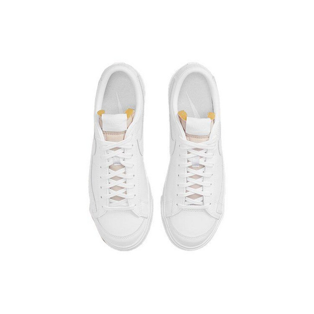Nike Blazer Low 77