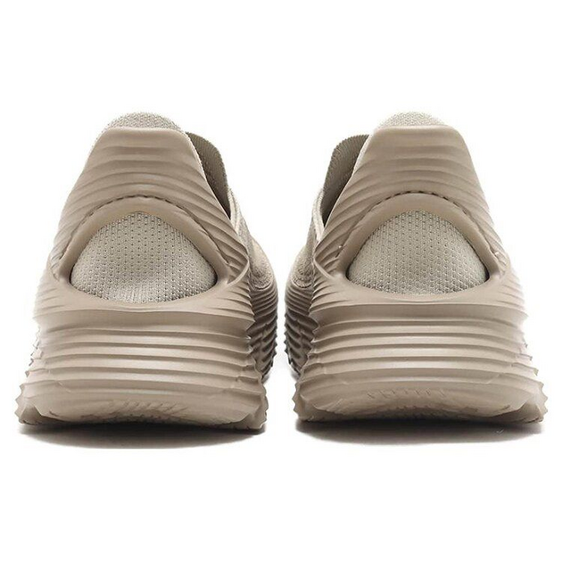 Hoka One One Restore TC