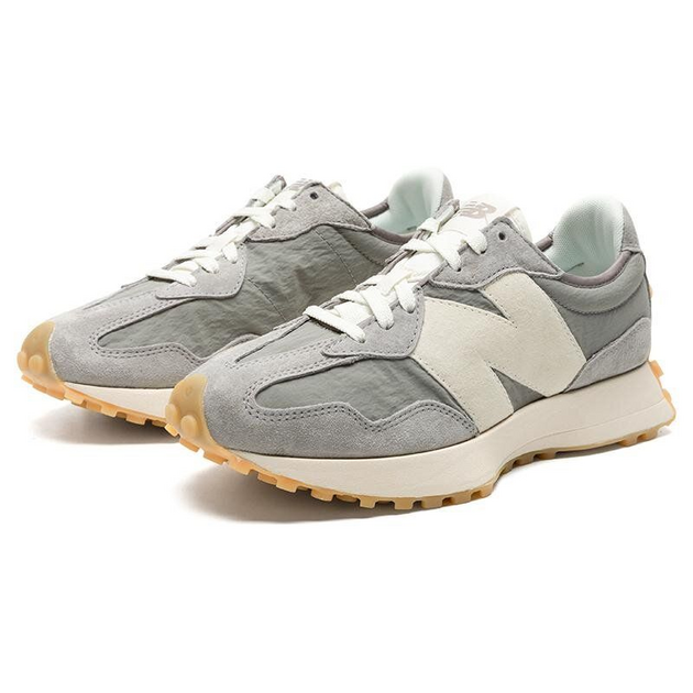 New Balance 327