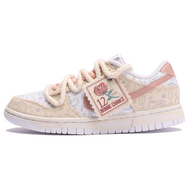 Nike Dunk Low ESS Vibe