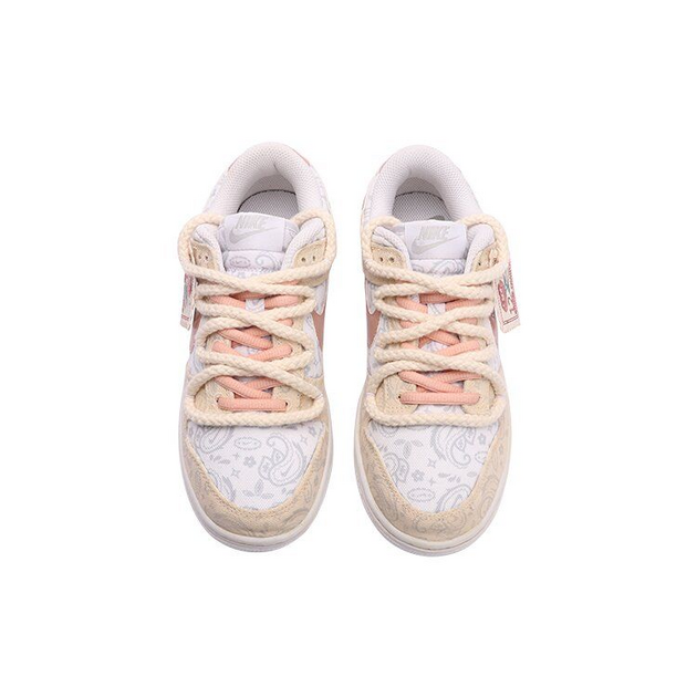 Nike Dunk Low ESS Vibe
