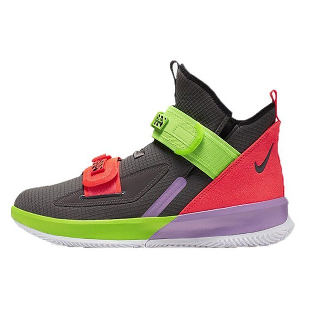 Nike Zoom Soldier 13 13