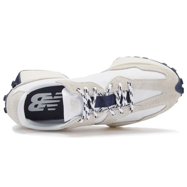 New Balance 327 moonbeam