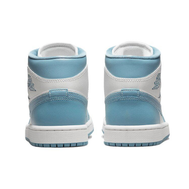 Air Jordan 1 Mid unc