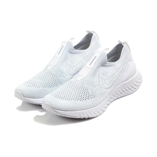 Nike Epic React Flyknit Phantom