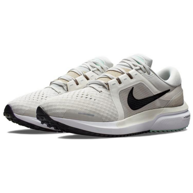 Nike Air Zoom Vomero 16